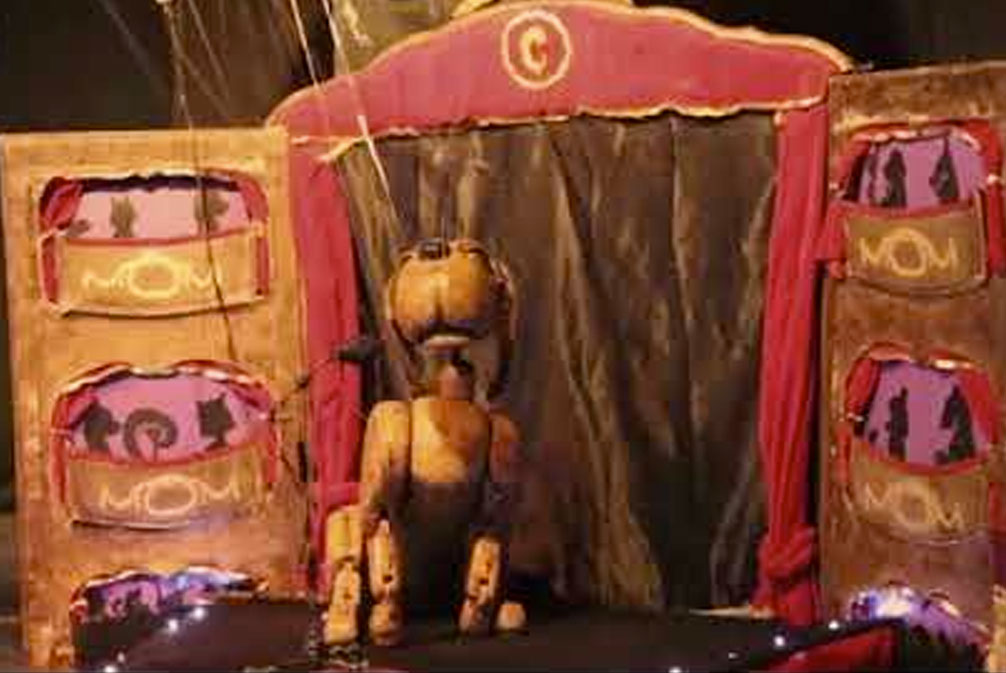 UNDERGROUND MARIONETAS